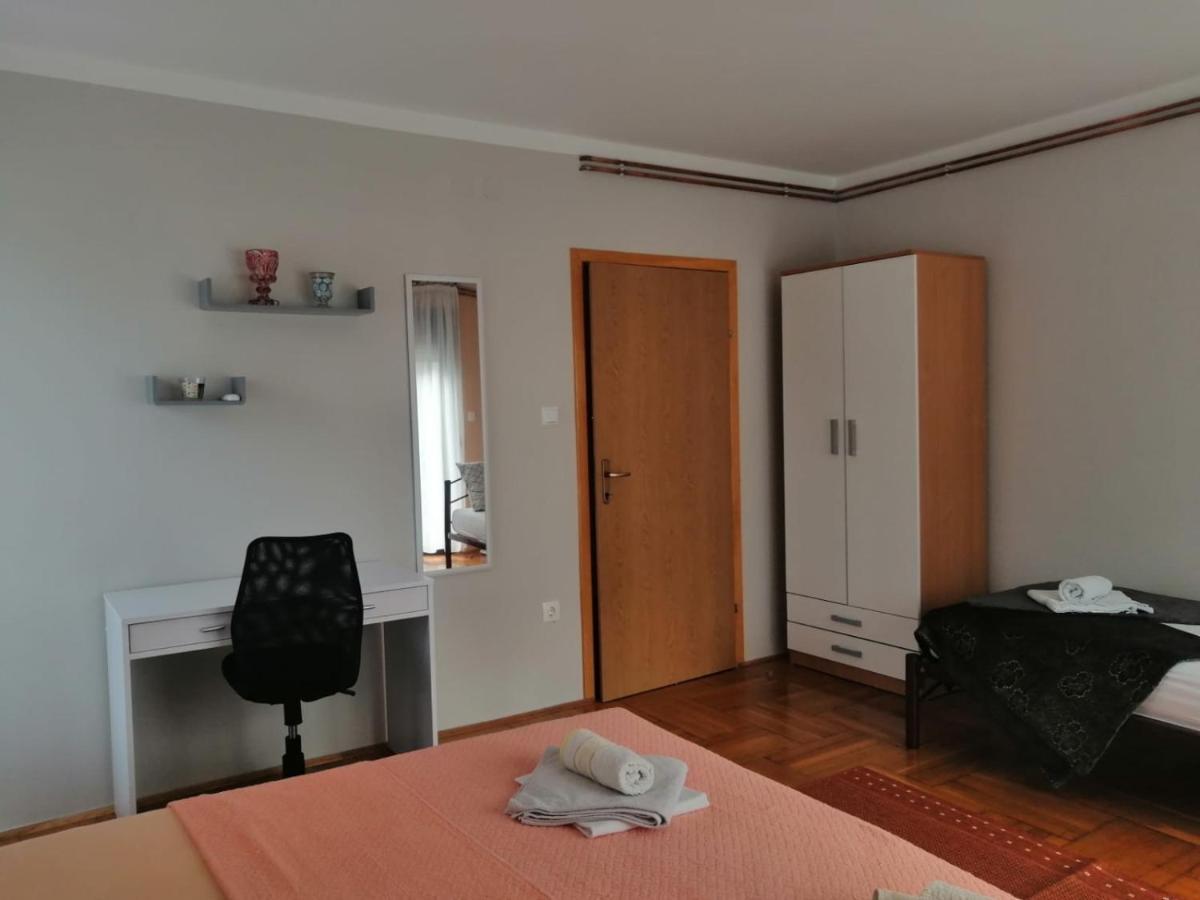 Apartments & Rooms 4 Rijeke Karlovac Exterior photo