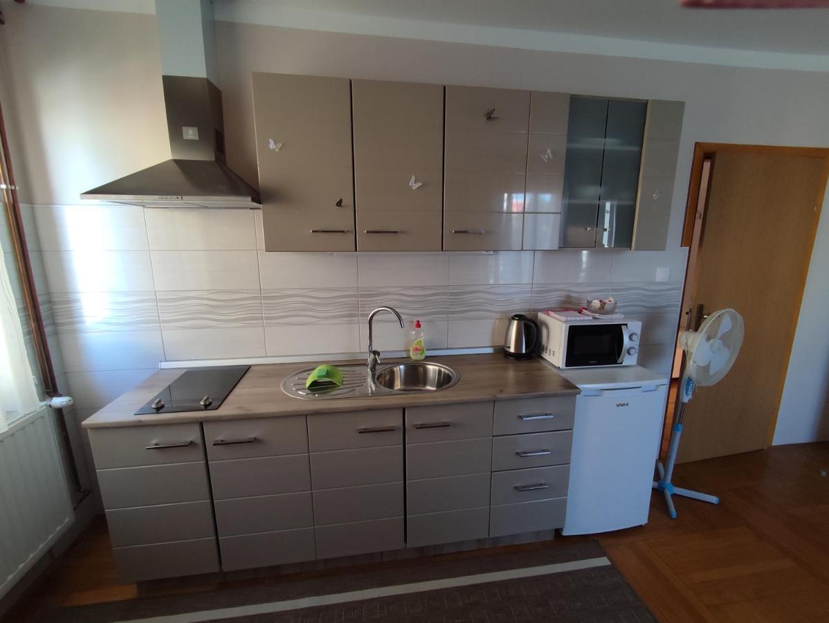 Apartments & Rooms 4 Rijeke Karlovac Exterior photo